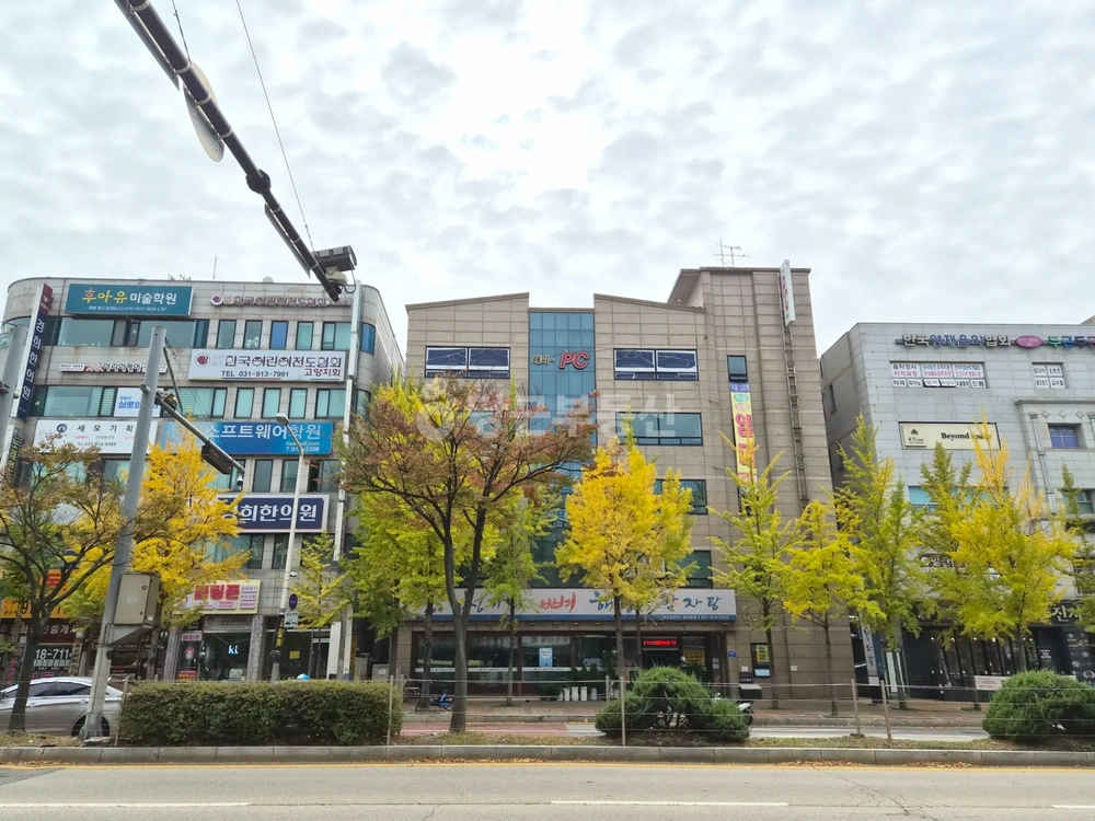 경기도 고양시 일산동구 정발산동 상가 사진 1