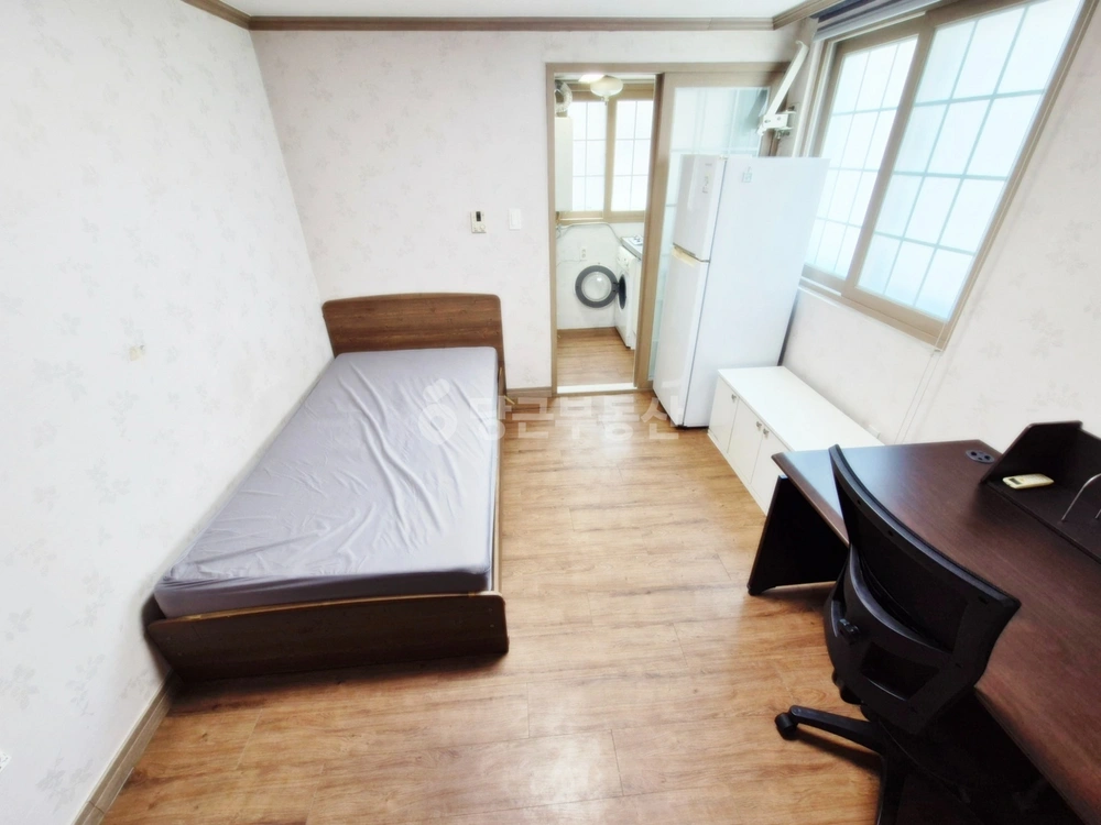 부산광역시 동래구 온천동 원룸 사진 1