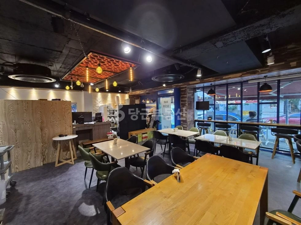 경기도 고양시 일산동구 정발산동 상가 사진 1