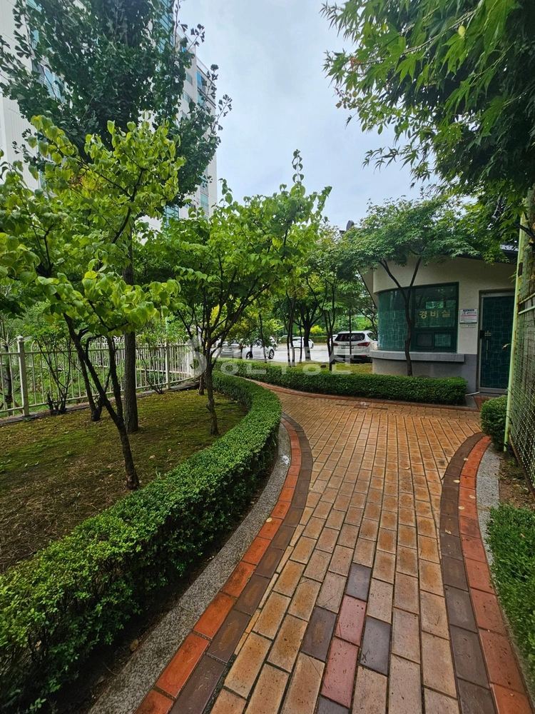 충청남도 천안시 동남구 신부동 아파트 사진 1
