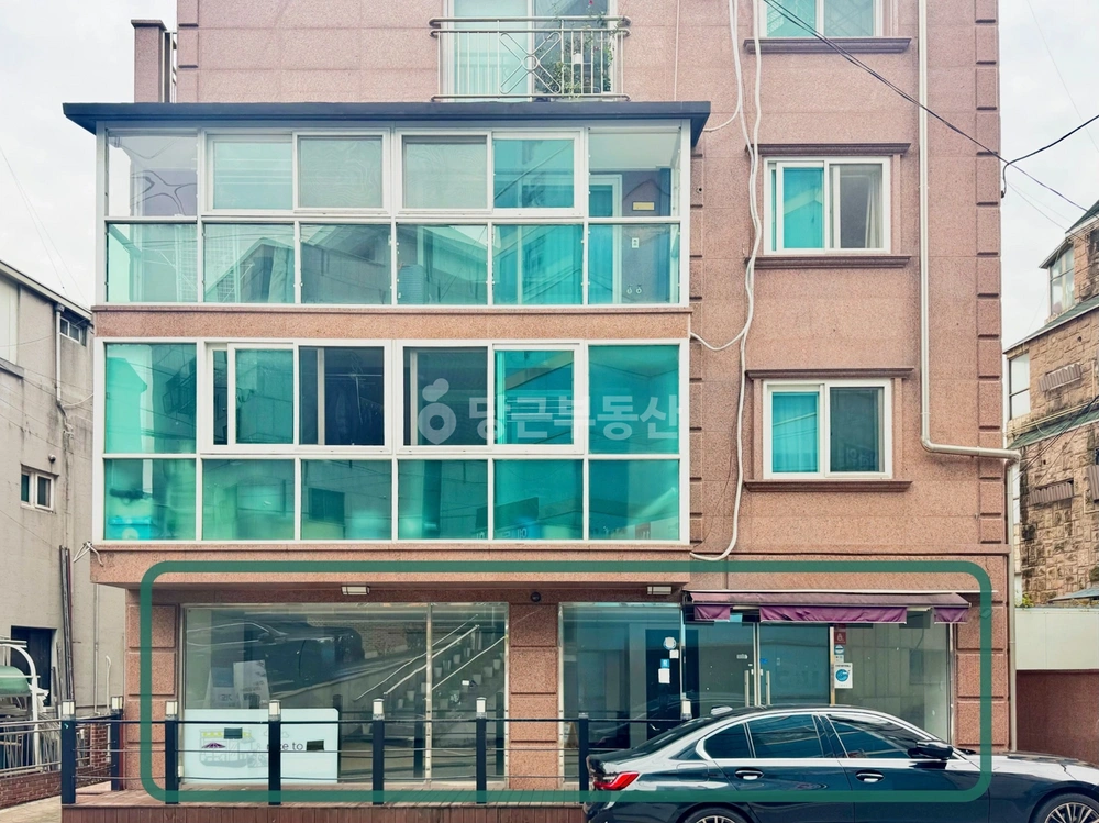 서울특별시 동작구 상도동 상가 사진 1