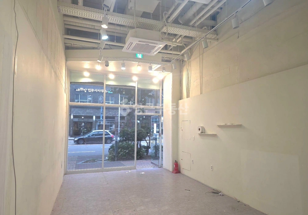 경기도 고양시 일산동구 장항동 상가 사진 1