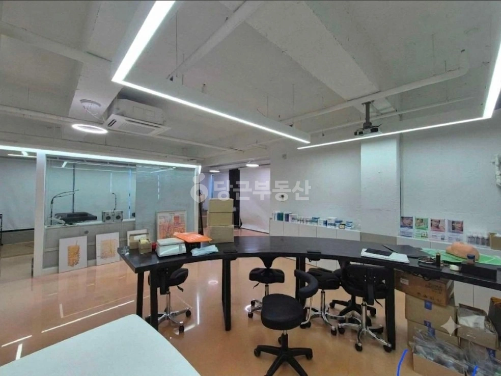 부산광역시 부산진구 전포동 상가 사진 1