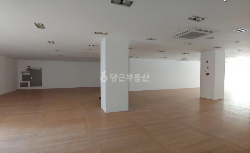 서울특별시 서초구 반포동 건물 사진 1