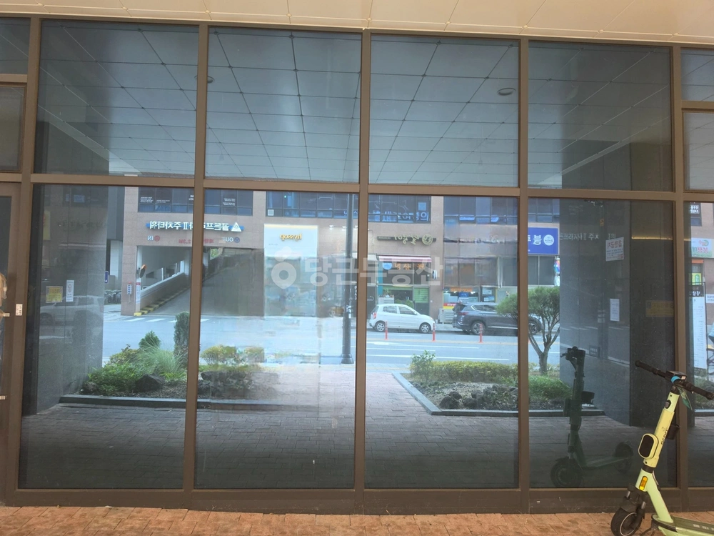 충청남도 천안시 서북구 불당동 상가 사진 1