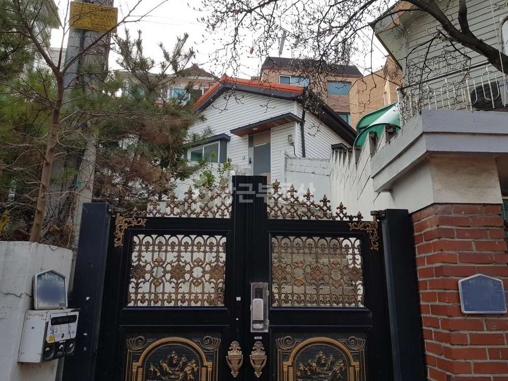 서울특별시 용산구 청파동1가 단독/전원주택 사진 1