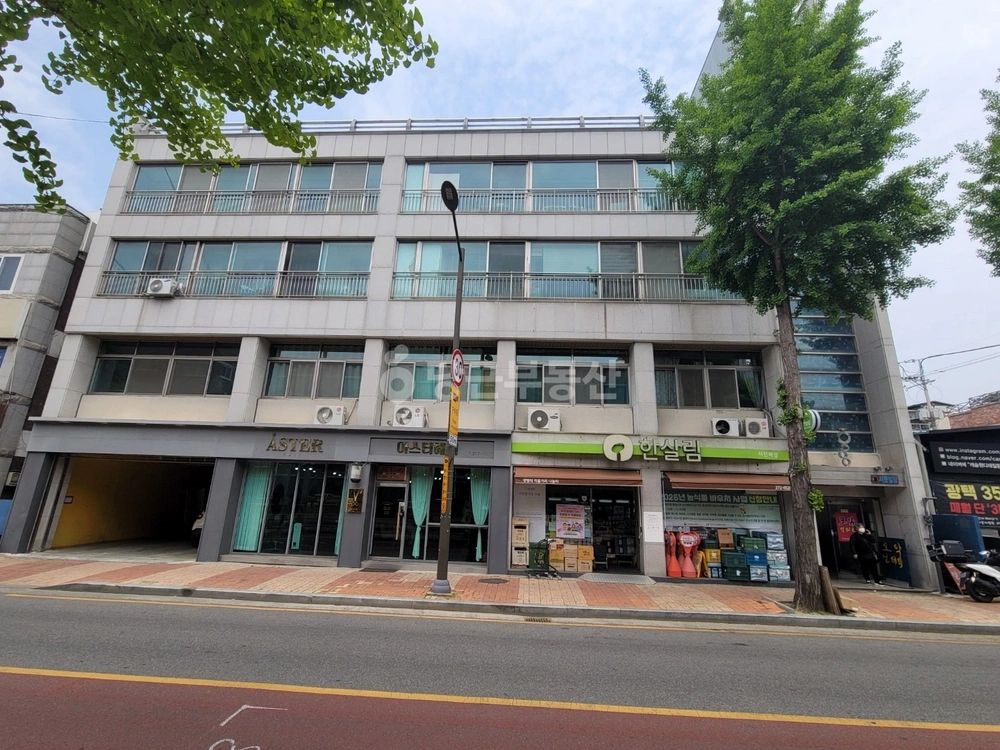 전북특별자치도 전주시 완산구 서신동 상가 사진 1