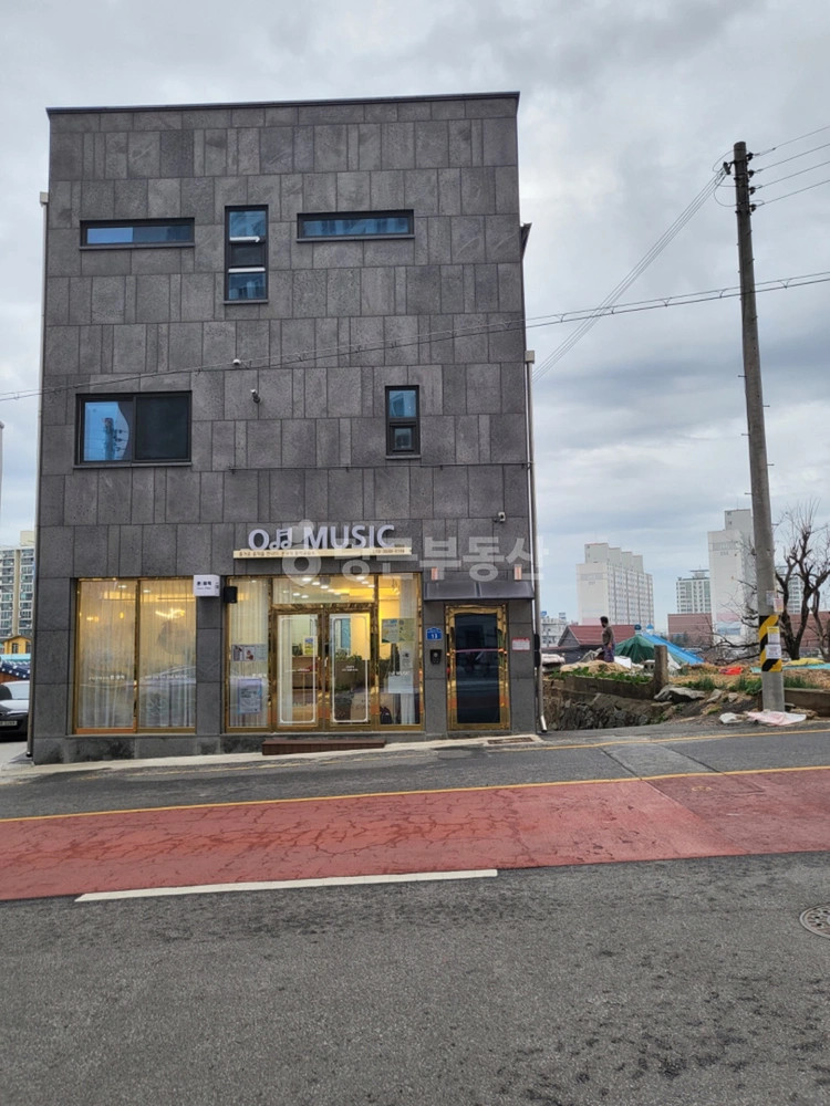 전북특별자치도 익산시 동산동 상가 사진 1