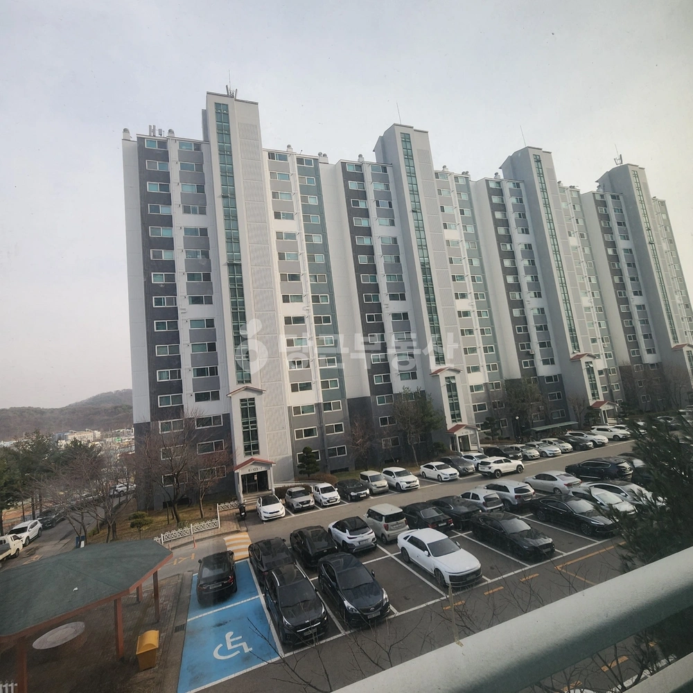 경기도 화성시 효행구 봉담읍 아파트 사진 1