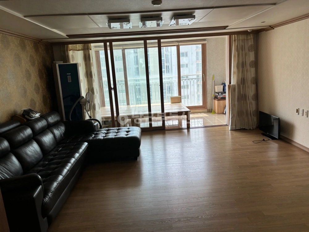 전남광주통합특별시 북구 양산동 아파트 사진 1