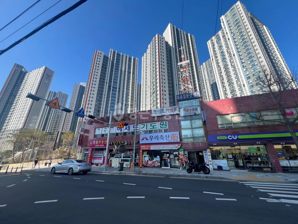 부산광역시 부산진구 부암동 상가 사진 1