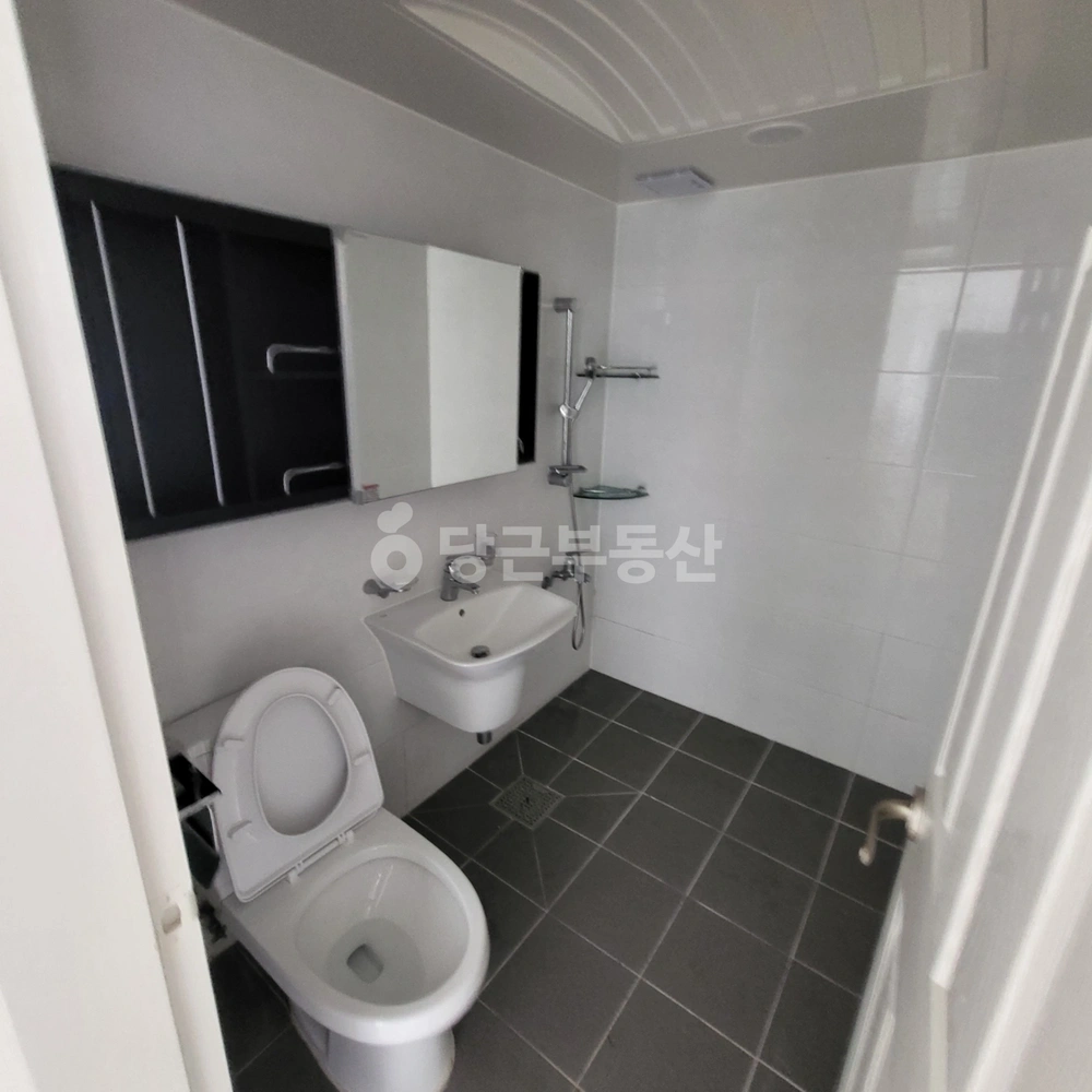 충청남도 천안시 동남구 신방동 아파트 사진 1