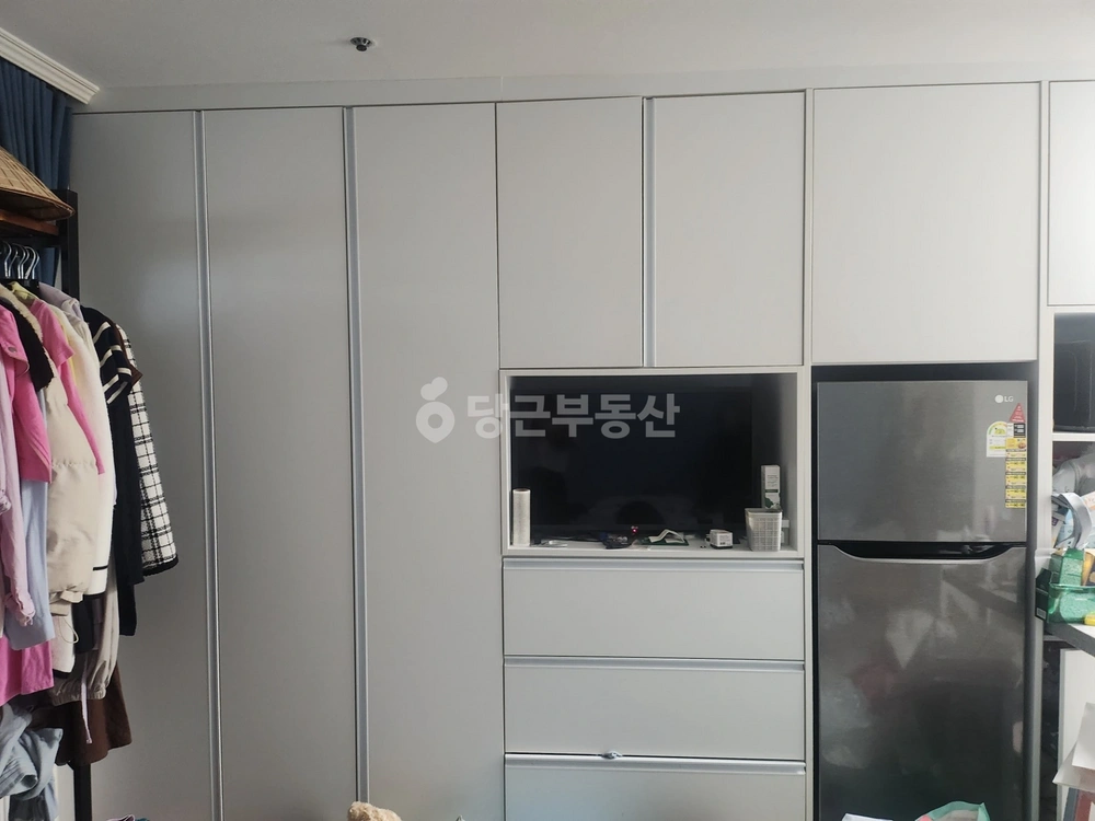 부산광역시 남구 대연동 아파트 사진 1