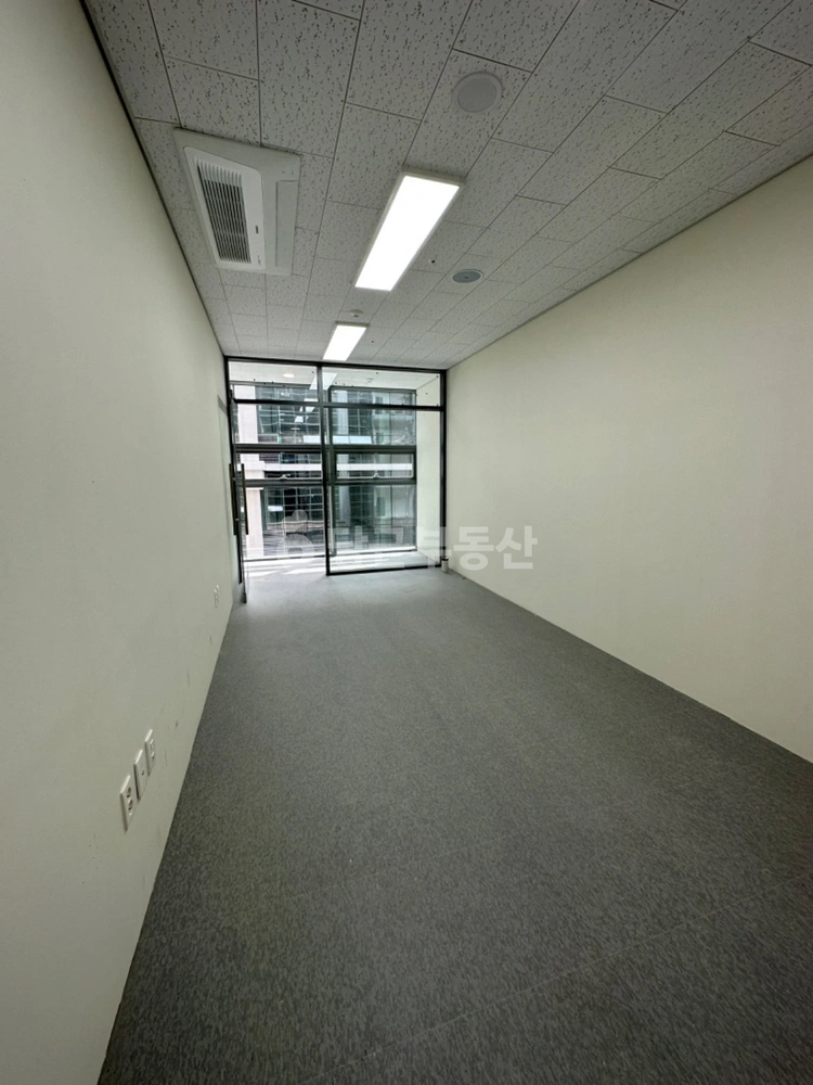 인천광역시 서해구 청라동 상가 사진 1
