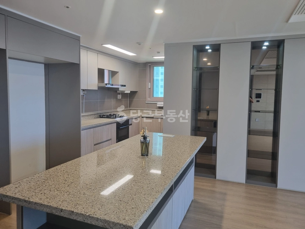 부산광역시 수영구 민락동 아파트 사진 1
