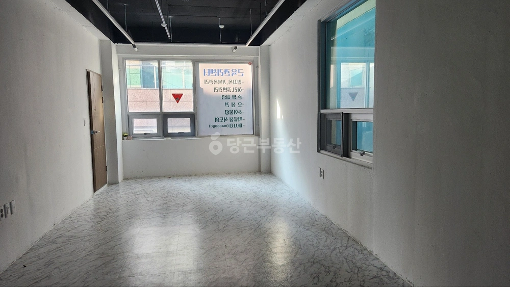 부산광역시 중구 남포동5가 상가 사진 1