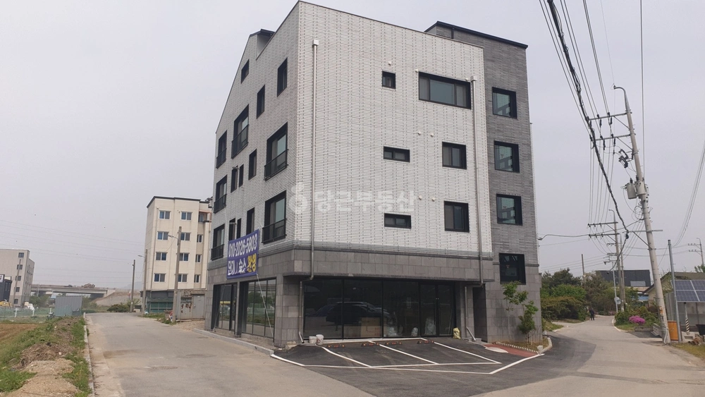 경기도 안성시 금광면 단독/전원주택 사진 1