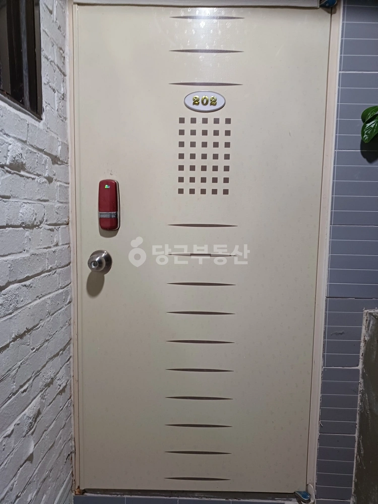 경기도 안양시 만안구 안양동 원룸 사진 1