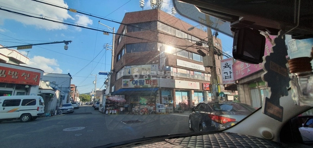 경상남도 창원시 마산회원구 구암동 건물 사진 1